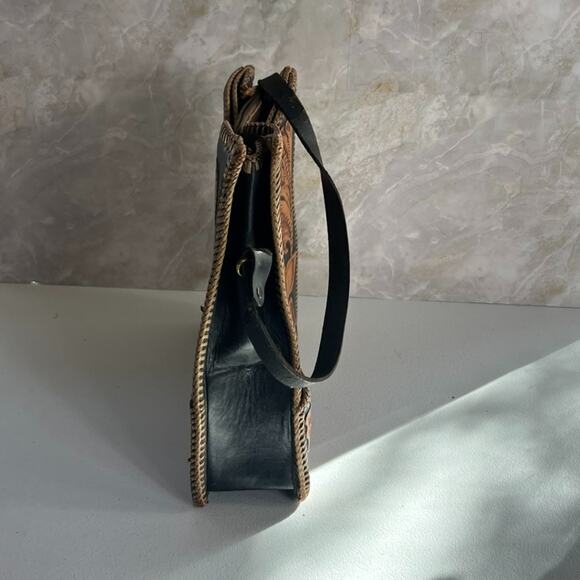 Vintage Handbag Handmade Black & Brown Leather Hand Tooled Floral - Picture 5 of 16